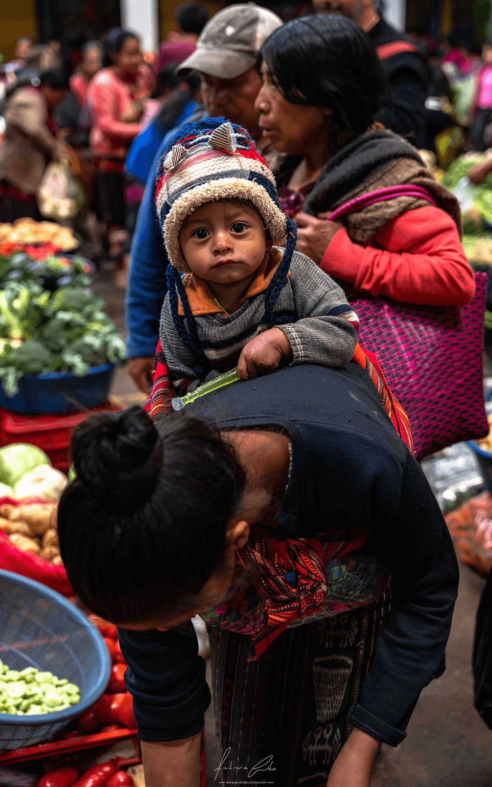 Menino, Chichicastenango, Guatemala